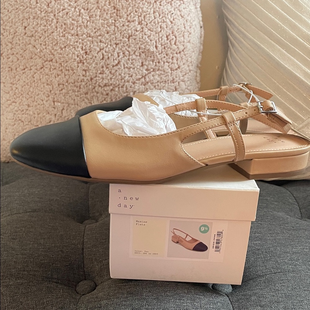 A New Day Women's Two-Tone Flats